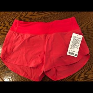 Lululemon Speed Up Mid Rise Short